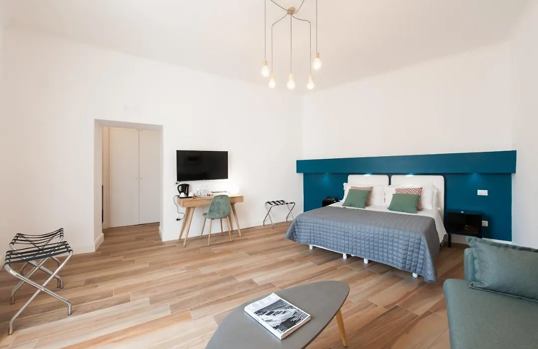 Santa Chiara Tufarelli Glam Rooms-1
